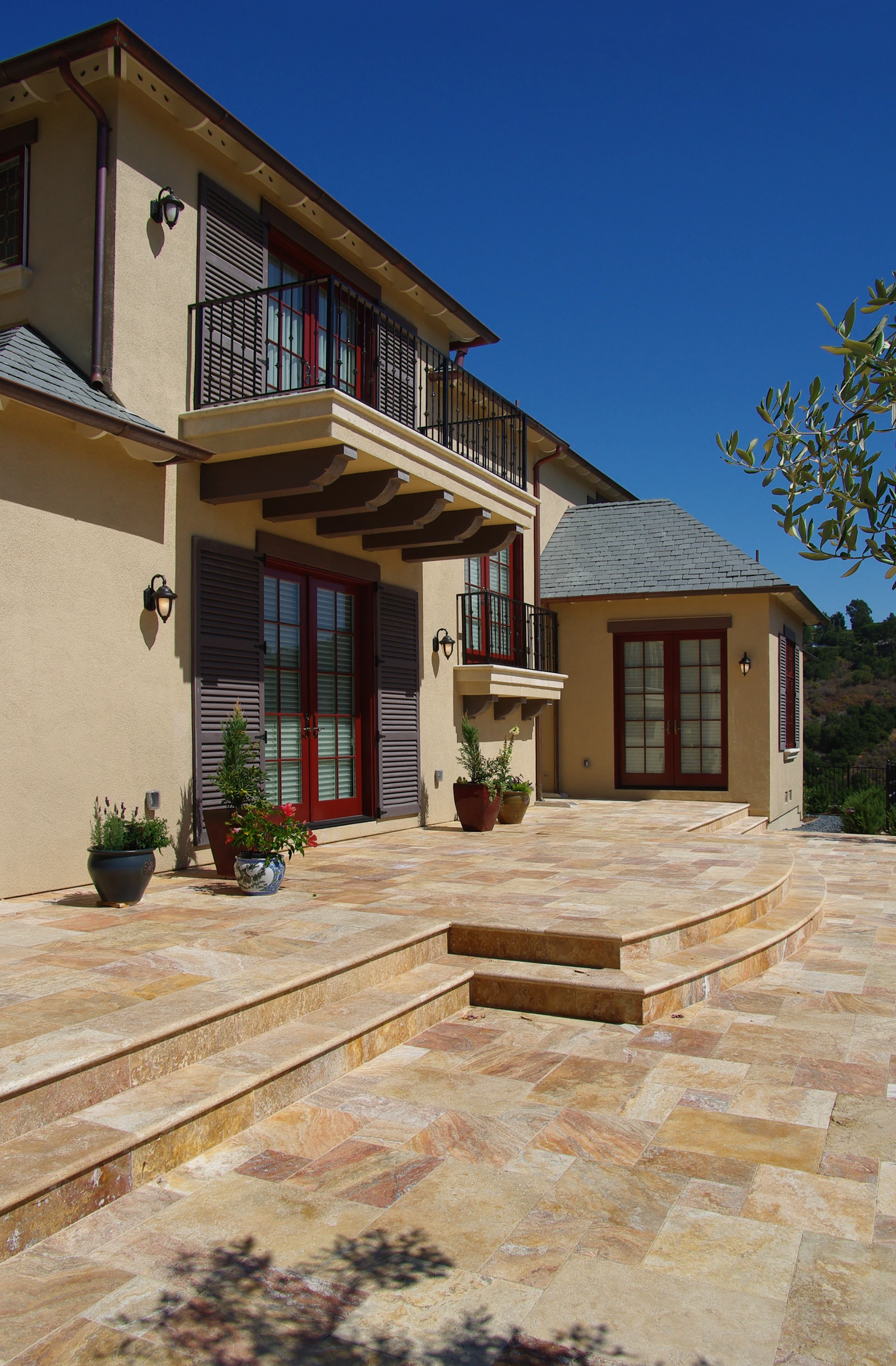 Hillsborough Manor - Image 3